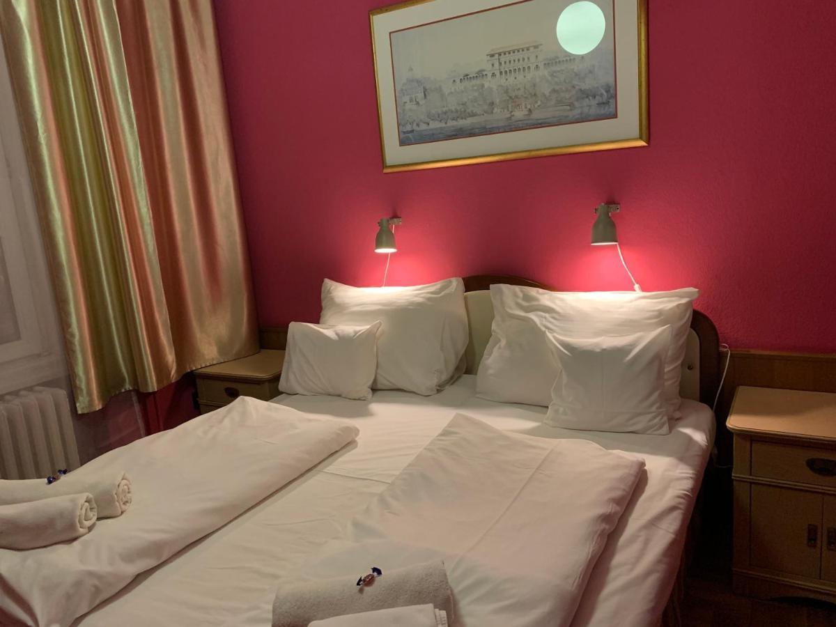 Hotel Omnibusz Budapeşte Dış mekan fotoğraf